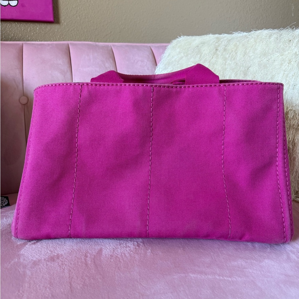💯 AUTHENTIC PRADA CANAPA Fuchsia Hot Pink Tote Bag. Extra Large - Picture 4 of 16